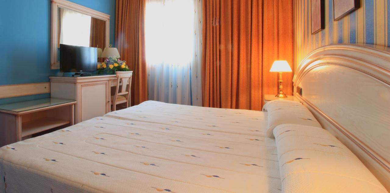 Conde Ansurez By Almia Hotel 4*