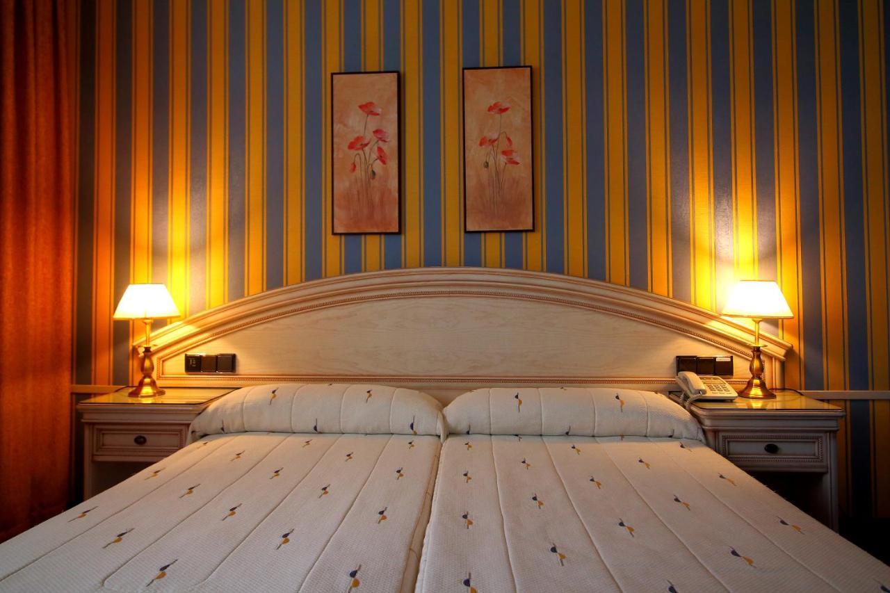 Hotel Conde Ansurez By Almia 4*
