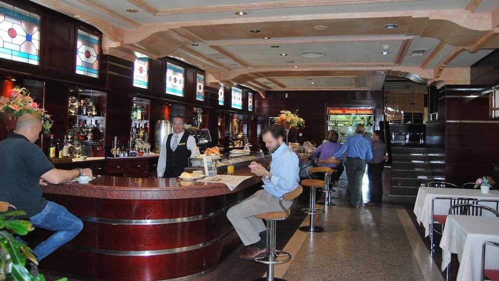 Conde Ansurez By Almia Hotel